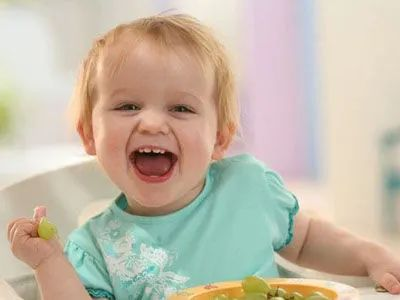 宝宝，夏天穿什么衣服降温？