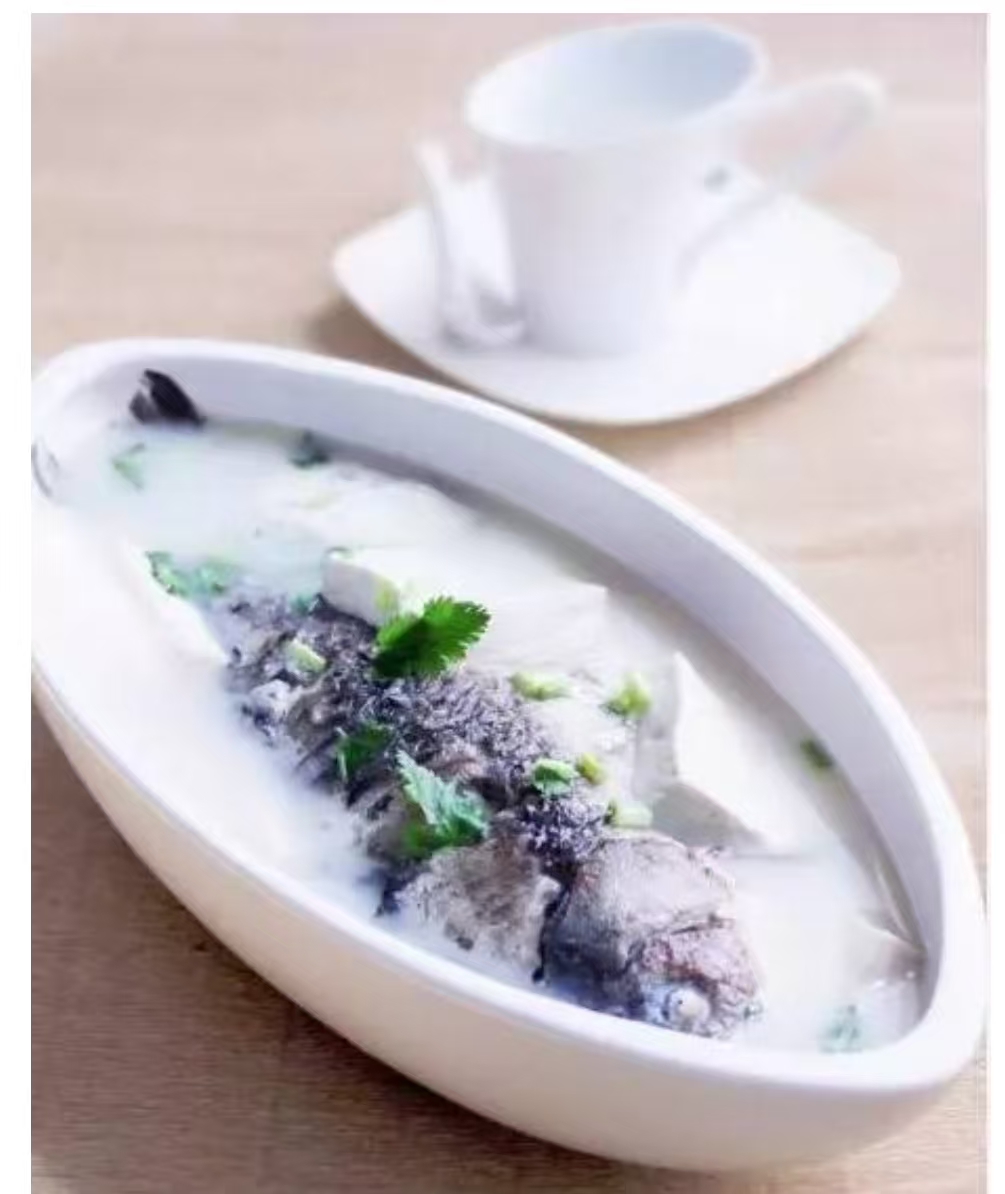 告别奶水焦虑，七道秋日催乳靓汤，让妈妈滋养身心，宝宝“粮仓”满满